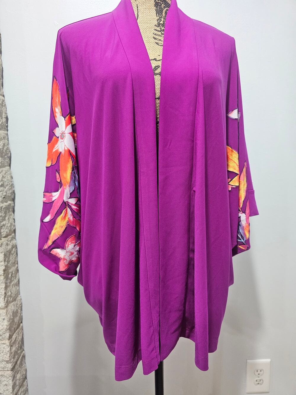 Natori Luxury Floral Embroidery Kimono Topper Cardigan, Swim Coverup Sz L, NEW